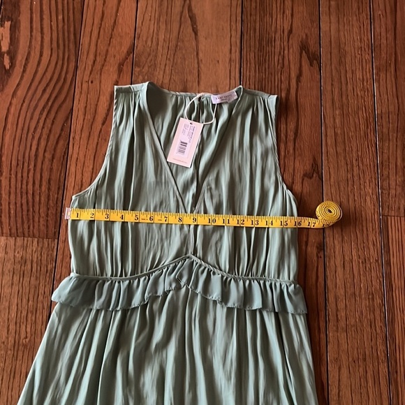 Ramy Brook light green V Neck Merida Ruffle Dress Size 8 - Picture 5 of 7